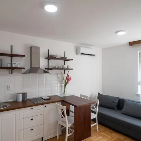 Visnja Aparmtani Vrnjačka Banja