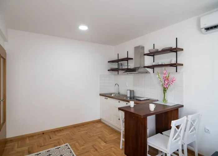 Visnja Aparmtani Vrnjačka Banja